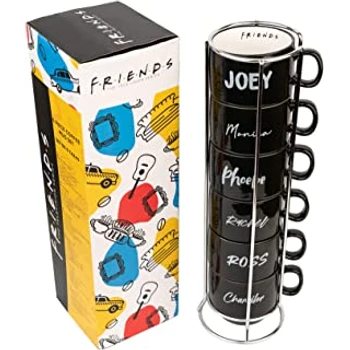 tour de tasse à café avec noms de personnage de la série Friends